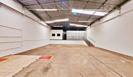 Salão comercial de 396m² de área construida, próximo à Rodovia Anhanguera - Ribeirão Preto/SP.