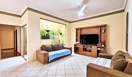 Casa Padrão em Ribeirão Preto