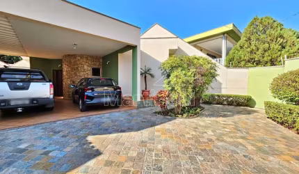 Casa térrea de 437m² de área terreno a venda, próximo ao Novo Shopping - Bairro Ribeirânia, Ribeirão Preto/SP.