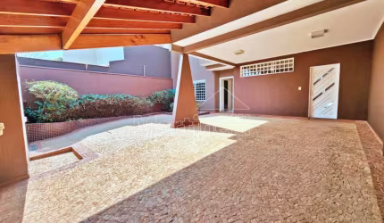 Casa Sobrado Padrão em Ribeirão Preto