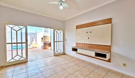 Casa Padrão em Ribeirão Preto