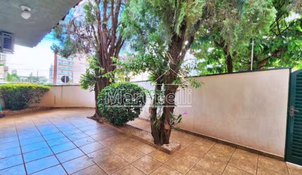 Casa Sobrado Padrão em Ribeirão Preto