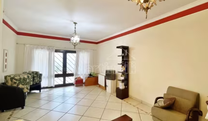 Casa Sobrado Padrão em Ribeirão Preto