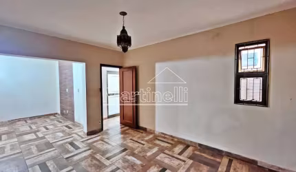Casa térrea de 178m² de área construída à venda, próximo ao Educandário - Ribeirão Preto/SP.