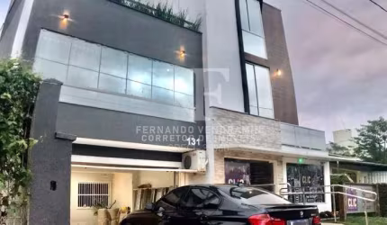 Prédio comercial com 4 dormitórios à venda no bairro Centro em Timbó/SC
