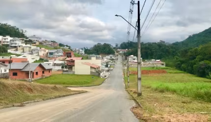 Terreno à venda no bairro Capitais em Timbó/SC