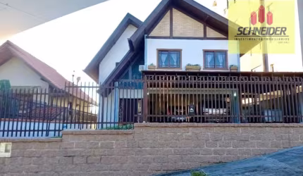 Casa com 3 dormitórios à venda no bairro Nações em Timbó/SC