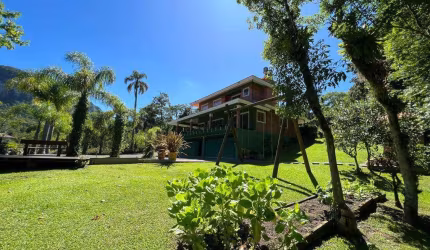 Casa com 5 dormitórios à venda no bairro Rio Bonito em Rio dos Cedros/SC