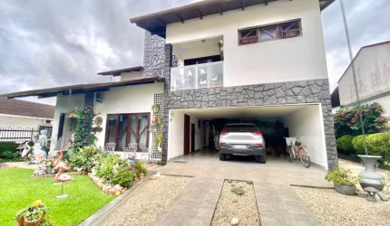 Casa com 3 dormitórios à venda no bairro Padre Martinho Stein em Timbó/SC