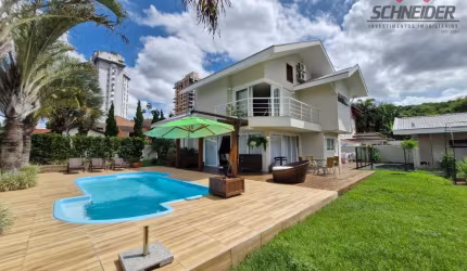 Casa com 3 dormitórios à venda no bairro Capitais em Timbó/SC