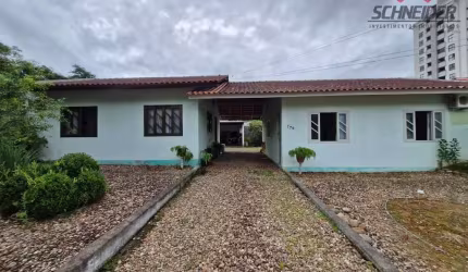 Casa com 2 dormitórios à venda no bairro Estados em Timbó/SC