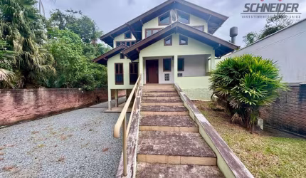 Casa com 4 dormitórios à venda no bairro Capitais em Timbó/SC
