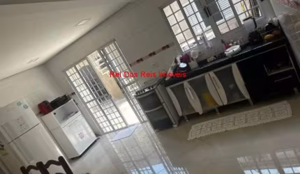 Casa com 2 quartos à venda na Rua Taquaral de Goiás, 6, Jardim Indaiá, São Paulo, 125 m2 por R$ 670.000