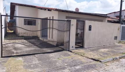Oferta!! Casa 3/4 Suíte No Pitimbu  Rua tranquila Perto parada de ônibus