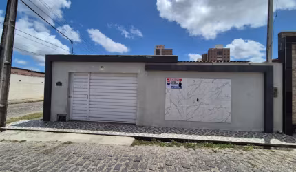 Casa 3/4 localizada no bairro Rosa dos Ventos - Parnamirim