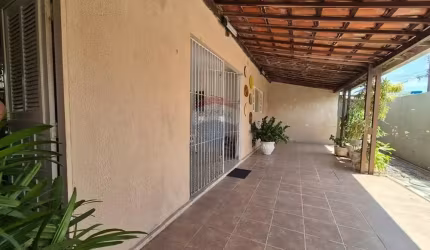 Casa com 470m² de Terreno em Nova Parnamirim