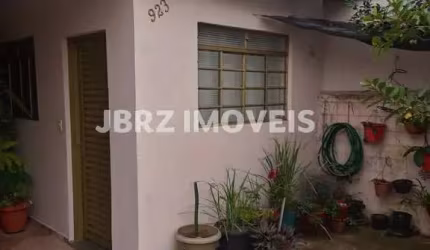 Casa para Venda em Indaiatuba, Jardim Teotonio Vilela, 2 dormitórios, 2 banheiros, 1 vaga