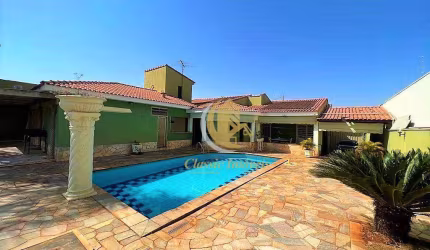 Casa com 3 dormitórios à venda, 490 m² por R$ 800.000,00 - Jardim Anhangüera - Ribeirão Preto/SP