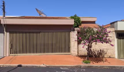 Casa à Venda – Jardim Independência, Ribeirão Preto