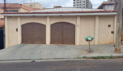 Casa a venda no Jardim Paulistano. Cidade de Ribeirão.