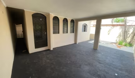 Casa à Venda – R$ 289.000,00 Localização, Quintino Facci 2  Ribeirão Preto - SP