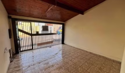 Casa à Venda – R$ 270.000,00. Localização: Planalto Verde, Ribeirão Preto - SP
