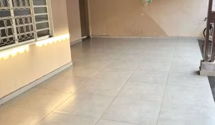 Casa  à Venda – R$ 510.000,00.Localização:  Bairro Castelo Branco, Ribeirão Preto - SP