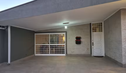 Casa à Venda – R$ 950.000,00. Localização: Jardim Sumaré, Ribeirão Preto - SP