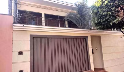 Sobrado à Venda – R$ 700.000,00. Localização: Alto do Ipiranga, Ribeirão Preto - SP.