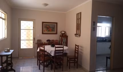 Apartamento Térreo  à Venda  – R$ 270.000,00.Localização: Vila Monte Alegre, Ribeirão Preto - SP.