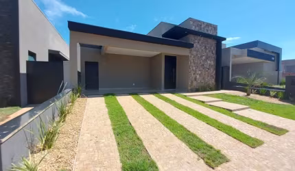 Casa à Venda no Condomínio Fechado R$ 1.100.000,00. Localização: Condomínio Vivendas da Mata, Ribeirão Preto - SP.