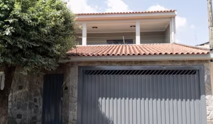 Sobrado à Venda  R$ 340.000,00.Localização: Jardim Florestan Fernandes, Ribeirão Preto - SP.