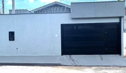 Casa à Venda R$ 487.000,00. Localização: Vila Tamandaré, Ribeirão Preto - SP