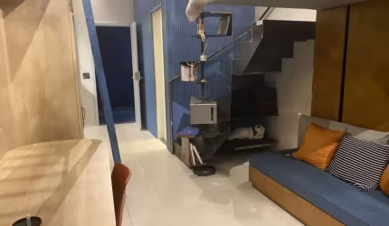 STUDIO EM PINHEIROS COM PÉ DIREITO DE 3,40 m2