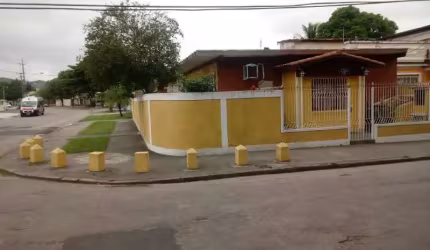 Casa com 4 quartos à venda na Avenida Manuel Caldeira de Alvarenga, 1101, Campo Grande, Rio de Janeiro, 360 m2 por R$ 649.900