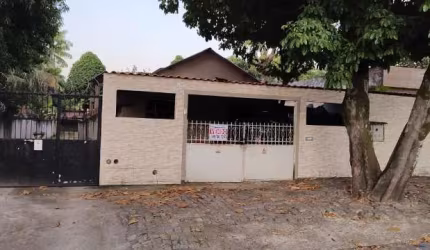 Casa com 3 quartos à venda na Rua Jicara, 427, Campo Grande, Rio de Janeiro por R$ 580.000
