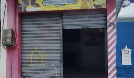 Ponto comercial com 1 sala para alugar na Rua Amaral Costa, Campo Grande, Rio de Janeiro por R$ 1.300