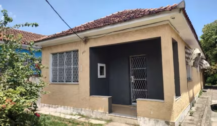 Casa com 3 quartos à venda na Rua Alfredo de Morais, 109, Campo Grande, Rio de Janeiro por R$ 1.299.900