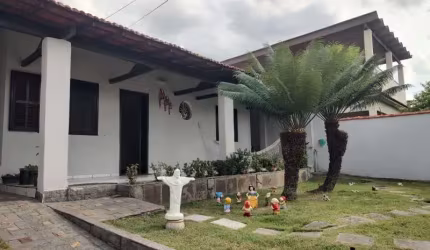 Casa com 2 quartos para alugar na Rua Vicente Perrota, 290, Guaratiba, Rio de Janeiro, 286 m2 por R$ 3.500