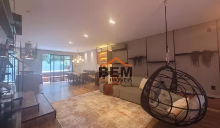 Casa com 3 dormitórios à venda, 143 m² por R$ 2.100.000,00 - Cabeçudas - Itajaí/SC