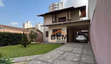 Casa com 4 dormitórios à venda, 162 m² por R$ 1.420.000 - São Judas - Itajaí/SC