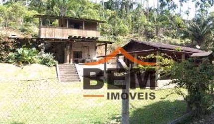 Sítio com 3 dormitórios à venda, 26,700 m² por R$ 1.300.000 - Rio Pequeno - Camboriú/SC