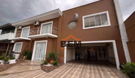 Casa com 3 dormitórios à venda, 400 m² por R$ 2.600.000,00 - São João - Itajaí/SC