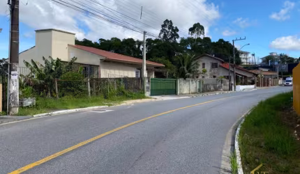 Terreno à venda no bairro Centro - São José/SC