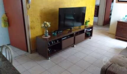 APARTAMENTO À VENDA NO CONDOMÍNIO JÚNIA, JD. PITANGUEIRAS, EM JUNDIAÍ - A/C 70,00 m², 03 dormitórios, (01suíte), 01 vaga. próximo a Faculdade de Medicina.