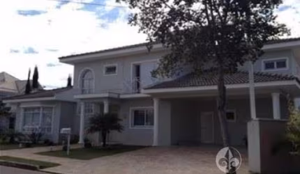 BELÍSSIMA CASA DE ALTO PADRÃO Á VENDA NO CONDOMÍNIO PORTAL DO PARAÍSO II, EM JUNDIAÍ - A/C 363 m² TE 623 m²: com 4 dormitórios e 6 banheiros. A 5 minutos da Av 9 de Julho.
