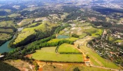 TERRENO À VENDA NO LOTEAMENTO TERRA CAXAMBU EM JUNDIAÍ - 1.000 m², Belíssimo lote em condomínio fechado com toda infraestrutura e comodidades na região.