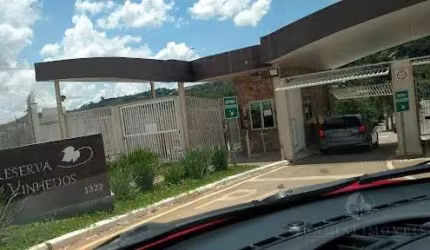 BELÍSSIMA E CONFORTÁVEL CASA TÉRREA À VENDA NO CONDOMÍNIO RESERVA DOS VINHEDOS EM LOUVEIRA - A/C 257 M2 em terreno de 554 m², Agende a sua vista - (11) 97199-8797 - www.jundiaiimoveis.com.br