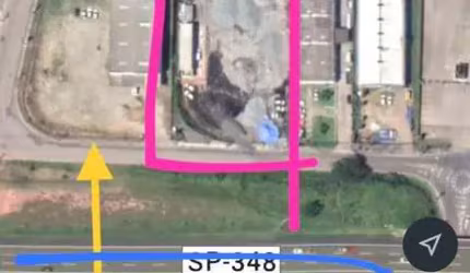 OPORTUNIDADE IMPERDÍVEL: EXCELENTE ÁREA INDUSTRIAL À VENDA NO JARDIM TULIPAS EM JUNDIAÍ - A/T 6.000,00 m² (60 X 100), A/C de 706,00 m², (são 02 matrículas de 3.000,00 m² cada), Localização privilegiad