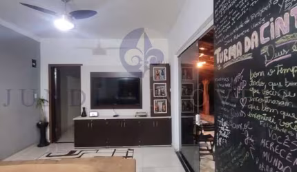 CASA TÉRREA À VENDA NO JARDIM SANTA FÉ EM JUNDIAÍ - A/C 147 m², 03 dormitórios (01 suíte c/ closet), área gourmet, 02 vagas.